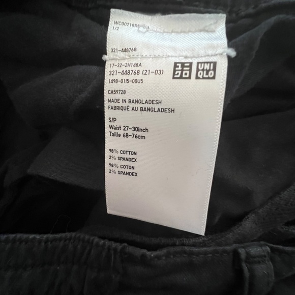 Men’s Uniqlo Black Cargo Pants Size Small 27-30” - Picture 3 of 4